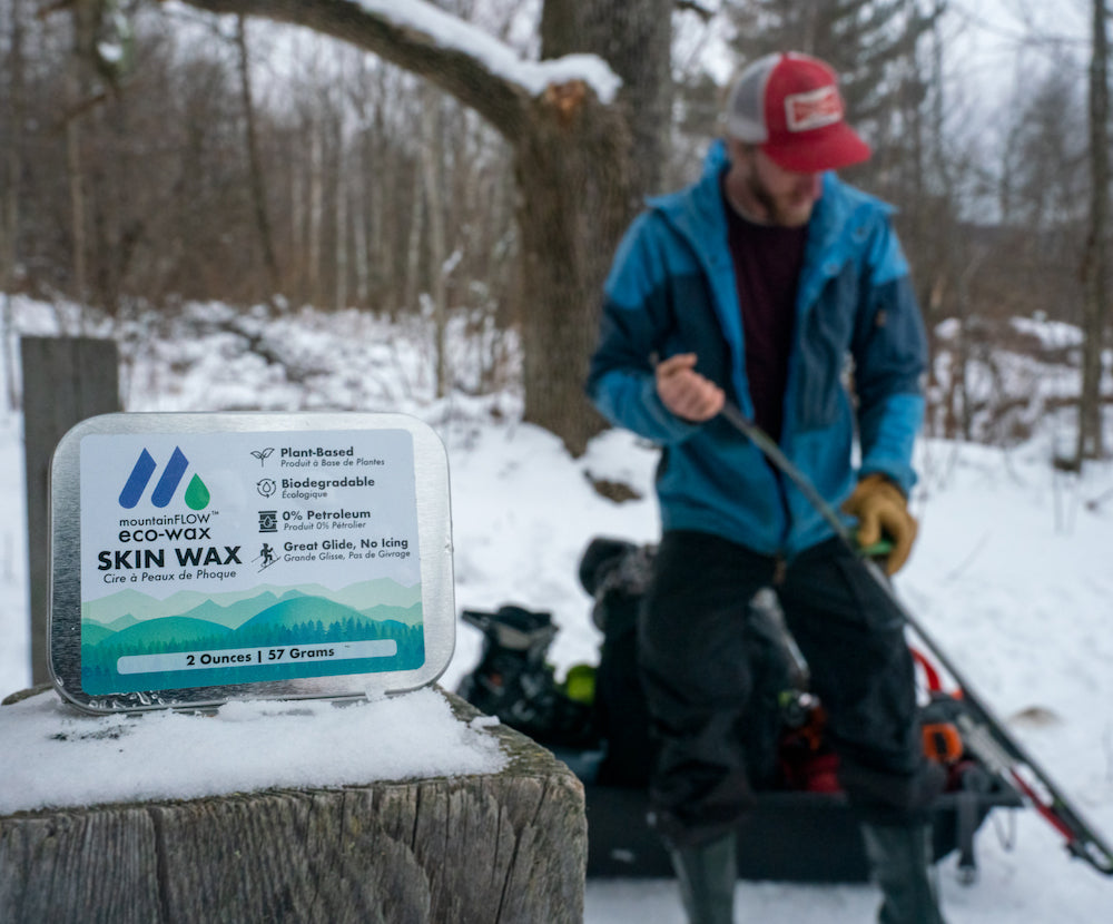 Open image in slideshow, mountainFLOW eco-wax. Eco-friendly, biodegradable, ski and snowboard wax. Skin Wax. Backcountry
